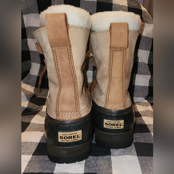 Sorel Caribou II NL1000-220 boot size 9 - Picture 5 of 7